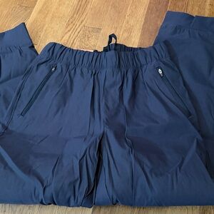 Women’s Eddie Bauer Navy lined Pants